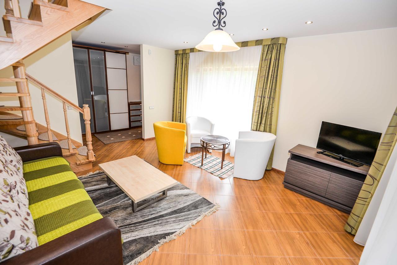 Appartement Salkoni à Pape Extérieur photo